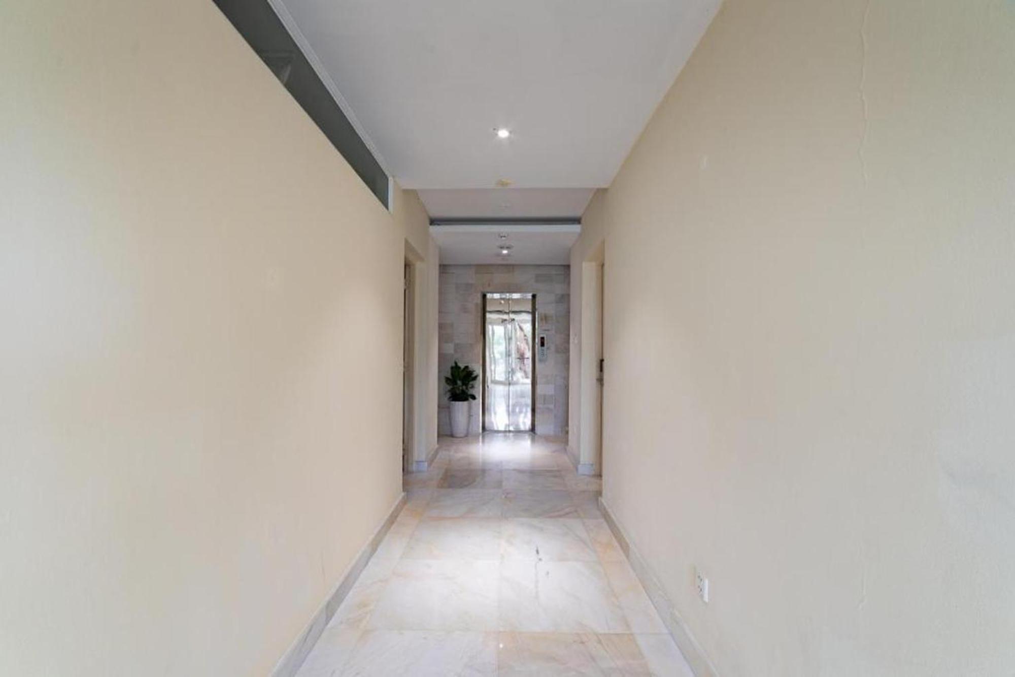 Collection O Sunshine Garden Hotel - Near Secc Cidade de Ho Chi Minh Exterior foto